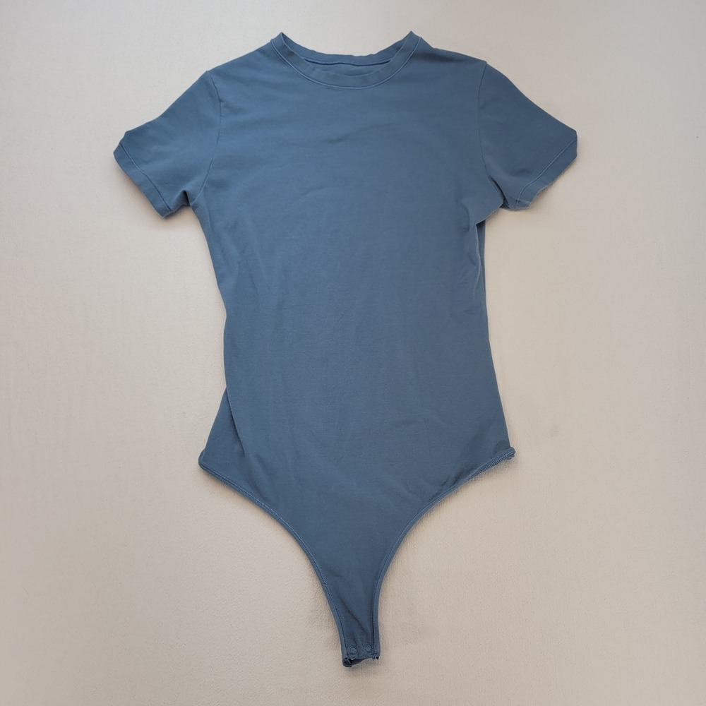 Quince Bodysuit Womens Small Blue Organic Cotton Short Sleeve Crewneck